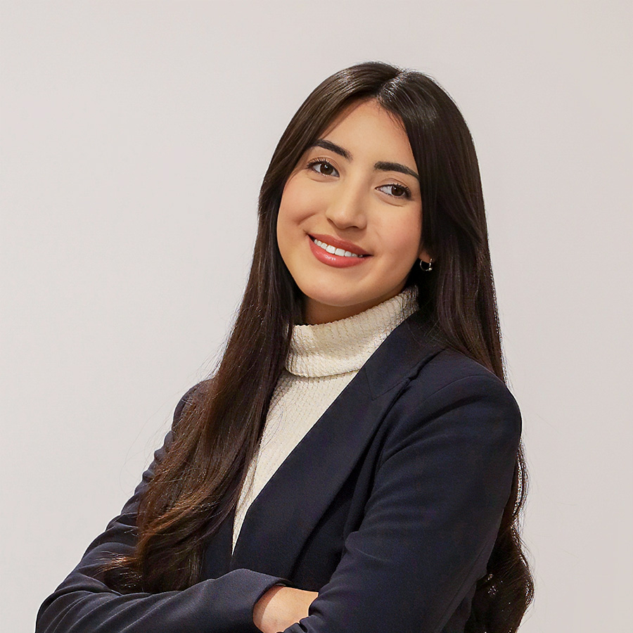 Erika Del Carro Administrative and Commercial Staff